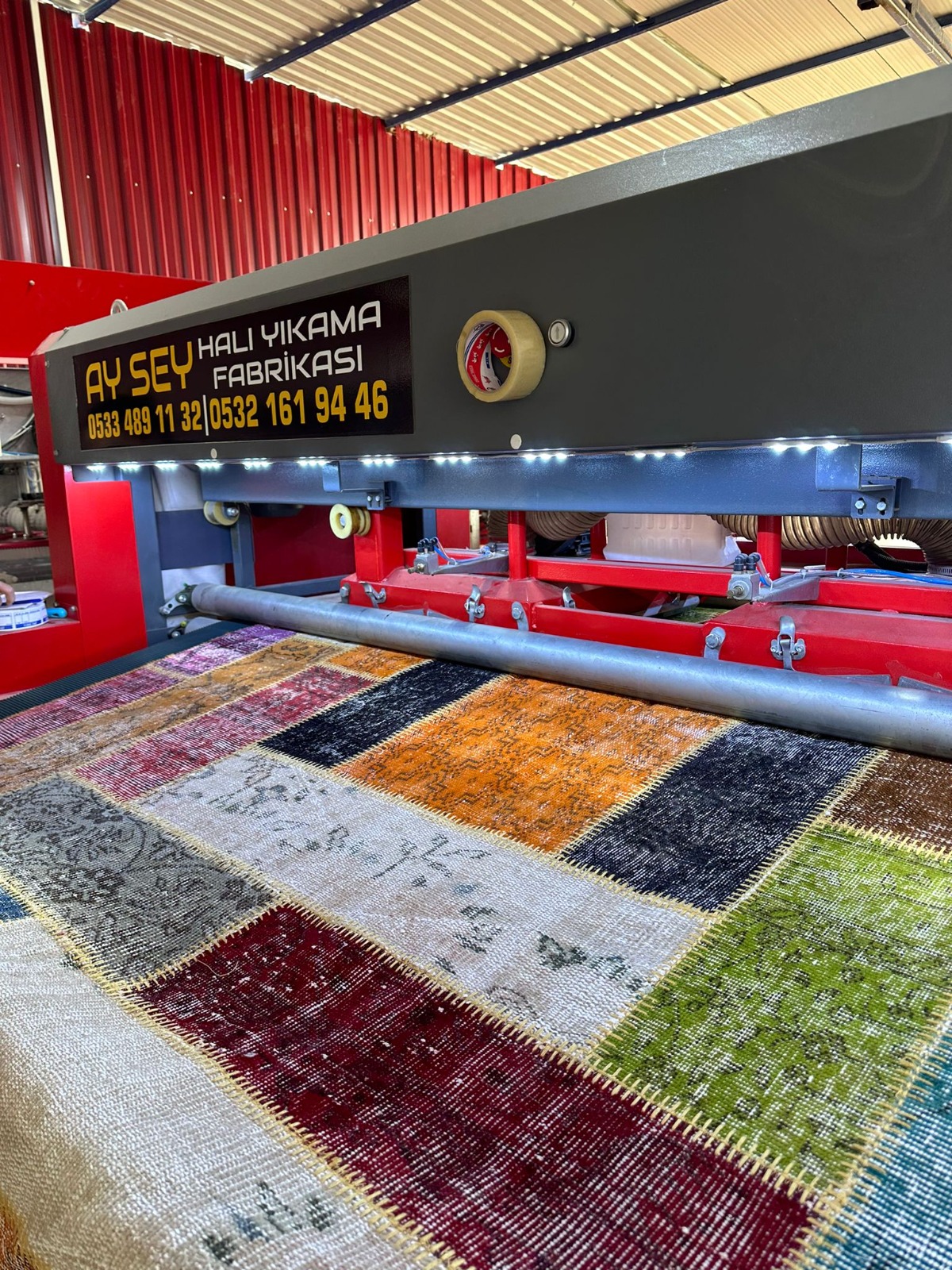 Mersin döşeme ve stor perde yıkama hizmeti